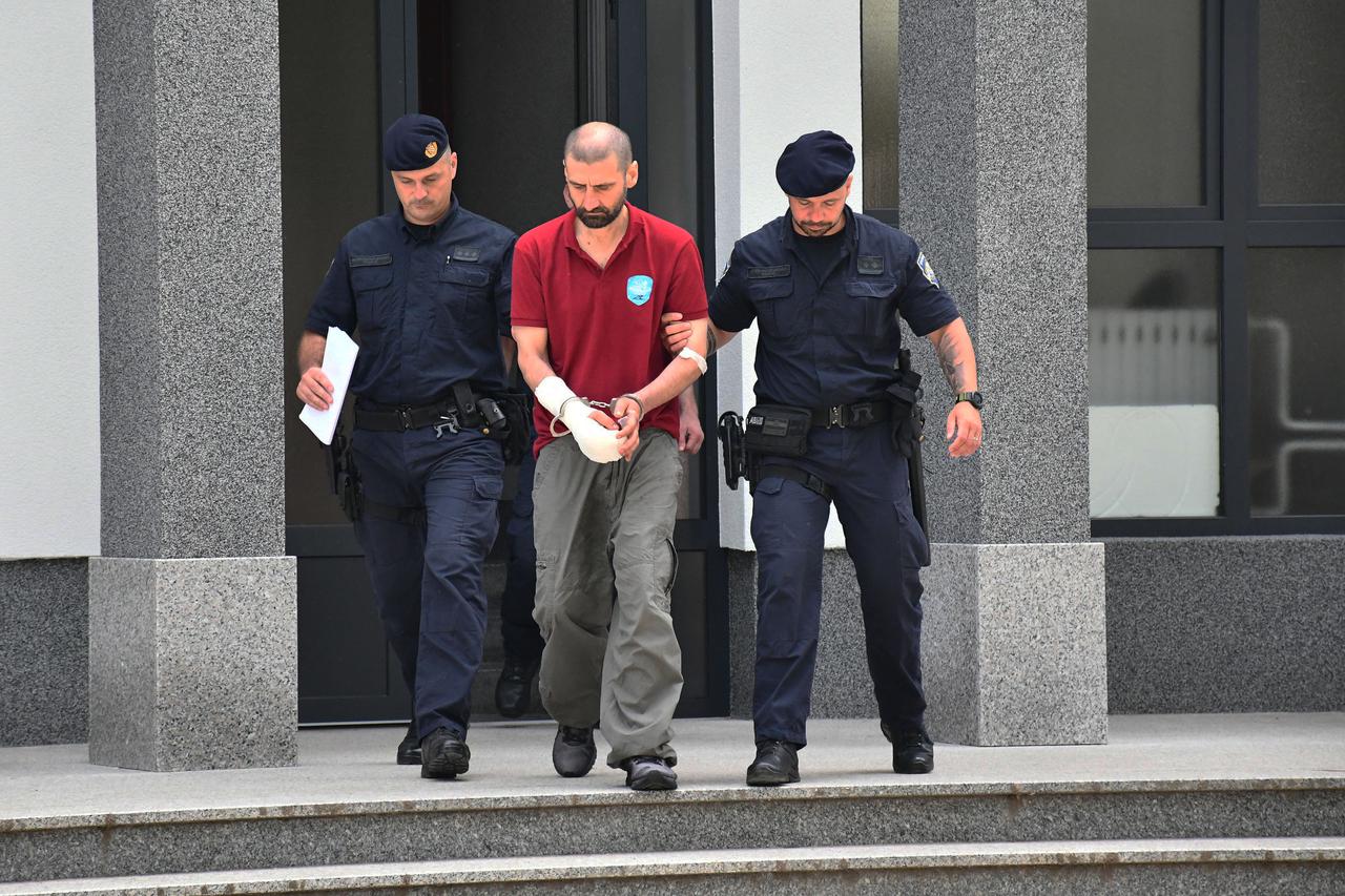 Slavonski Brod: Prosvjed protiv izgradnje kompostane, pretovarne stanice, sortirnice i kazete za otrovni azbestni otpad na odlagalištu Vijuš