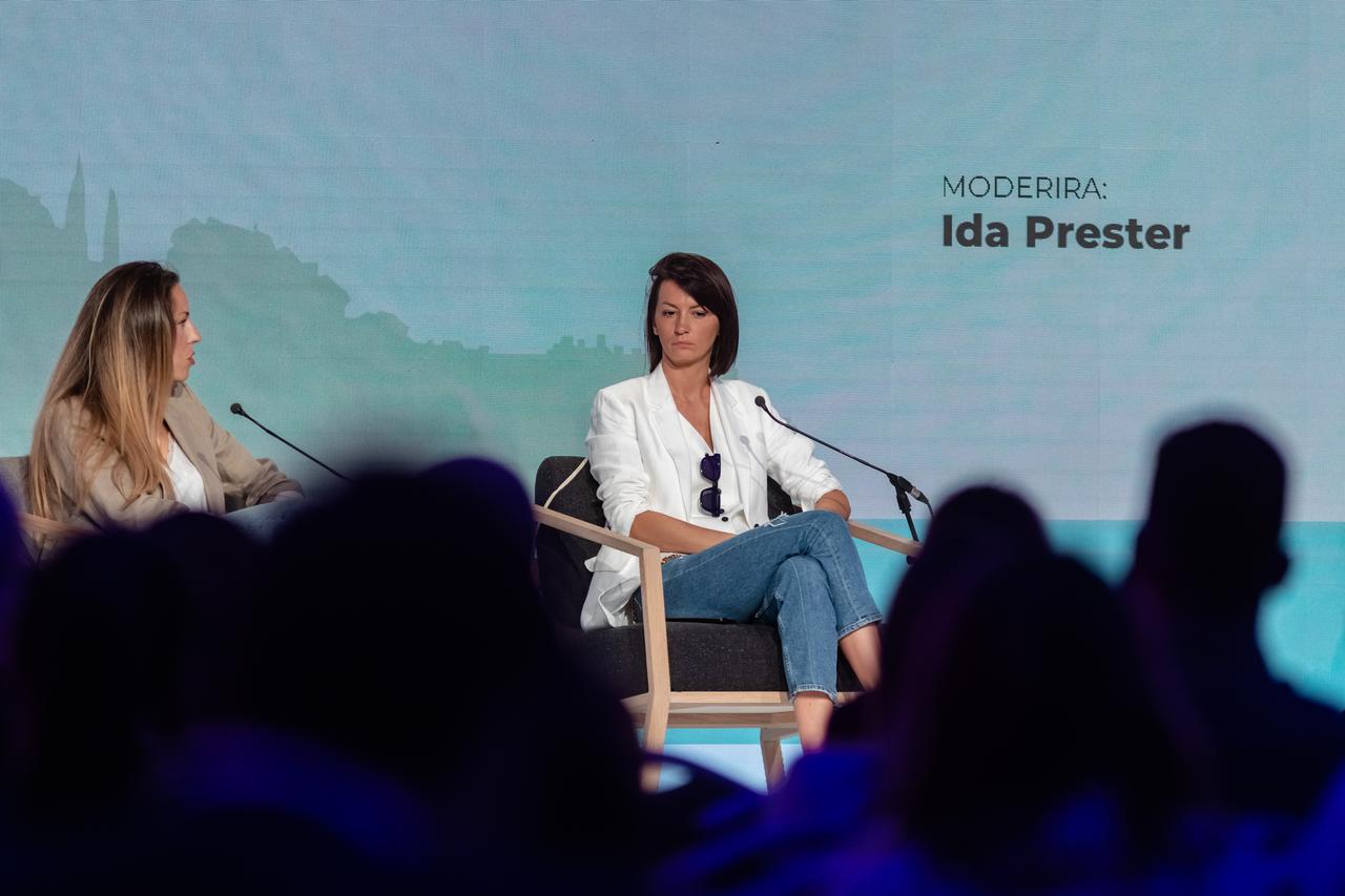 Rovinj: Weekend Media Festival, panel Vodimo li ponovno bitke naših baka? Ženska prava nakon Roe vs. Wade