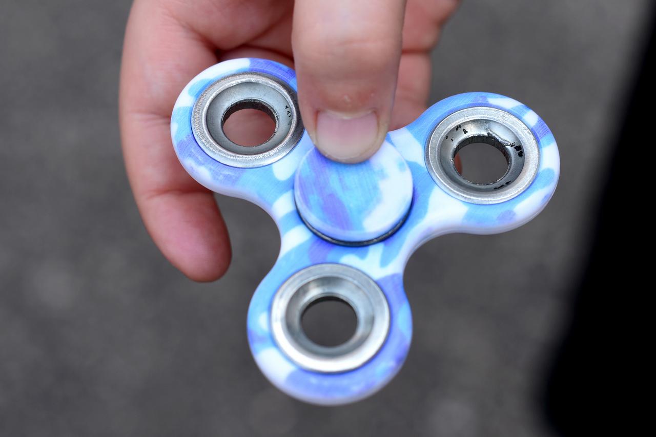 Fidget spinner