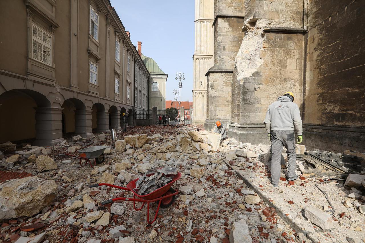 Zagreb: Oštećenja na katedrali nakon nedjeljnog potresa