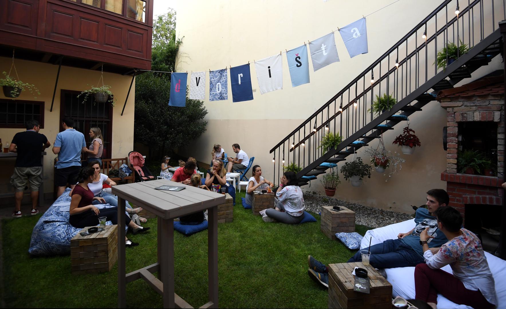 Na Gornjem gradu započela je 6. manifestacija Dvorišta