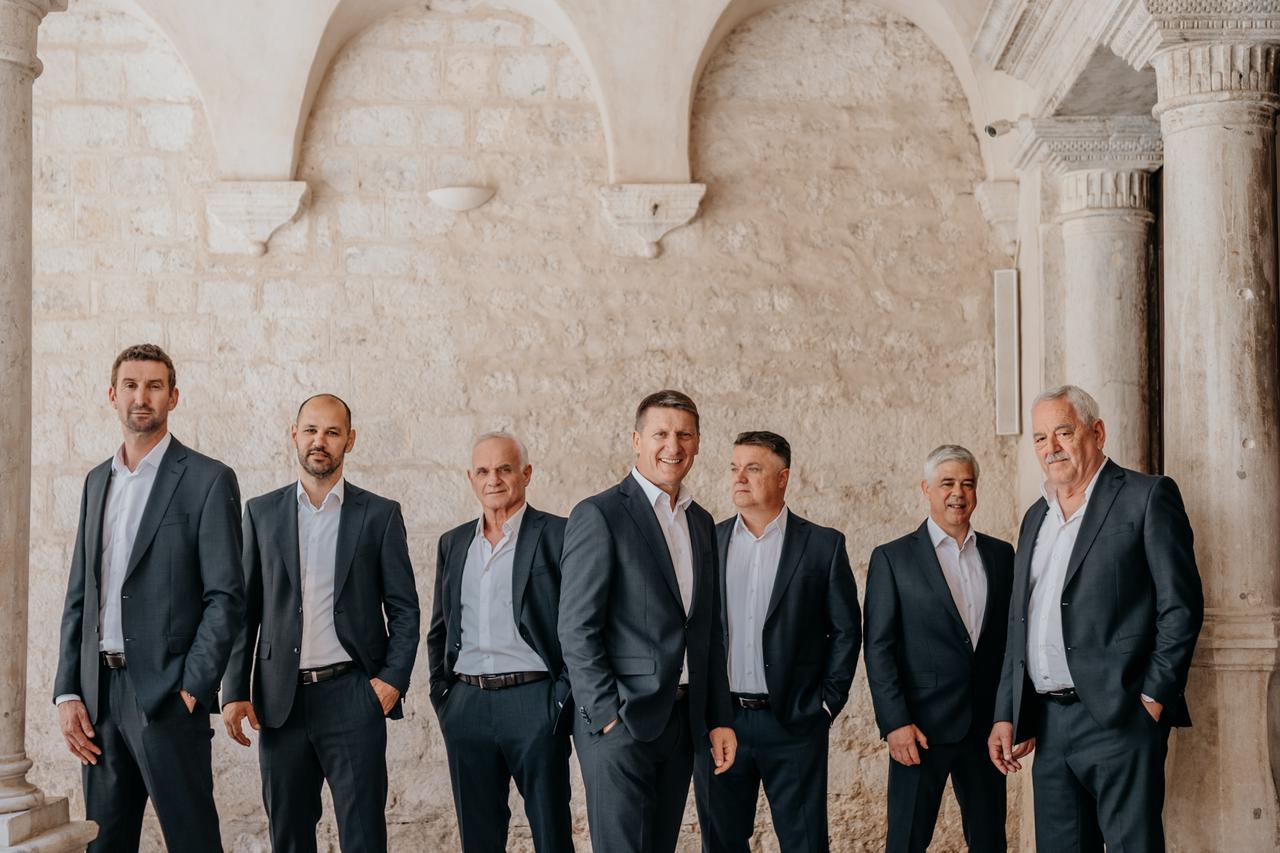 Tomislav Bralić i klapa Intrade