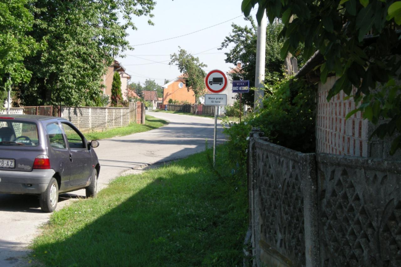 '                               '