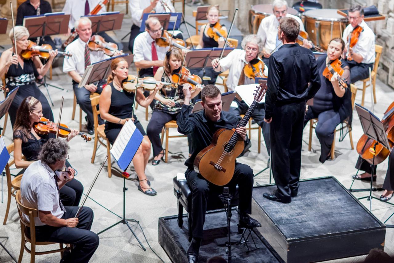 gitarist Srđan Bulat  