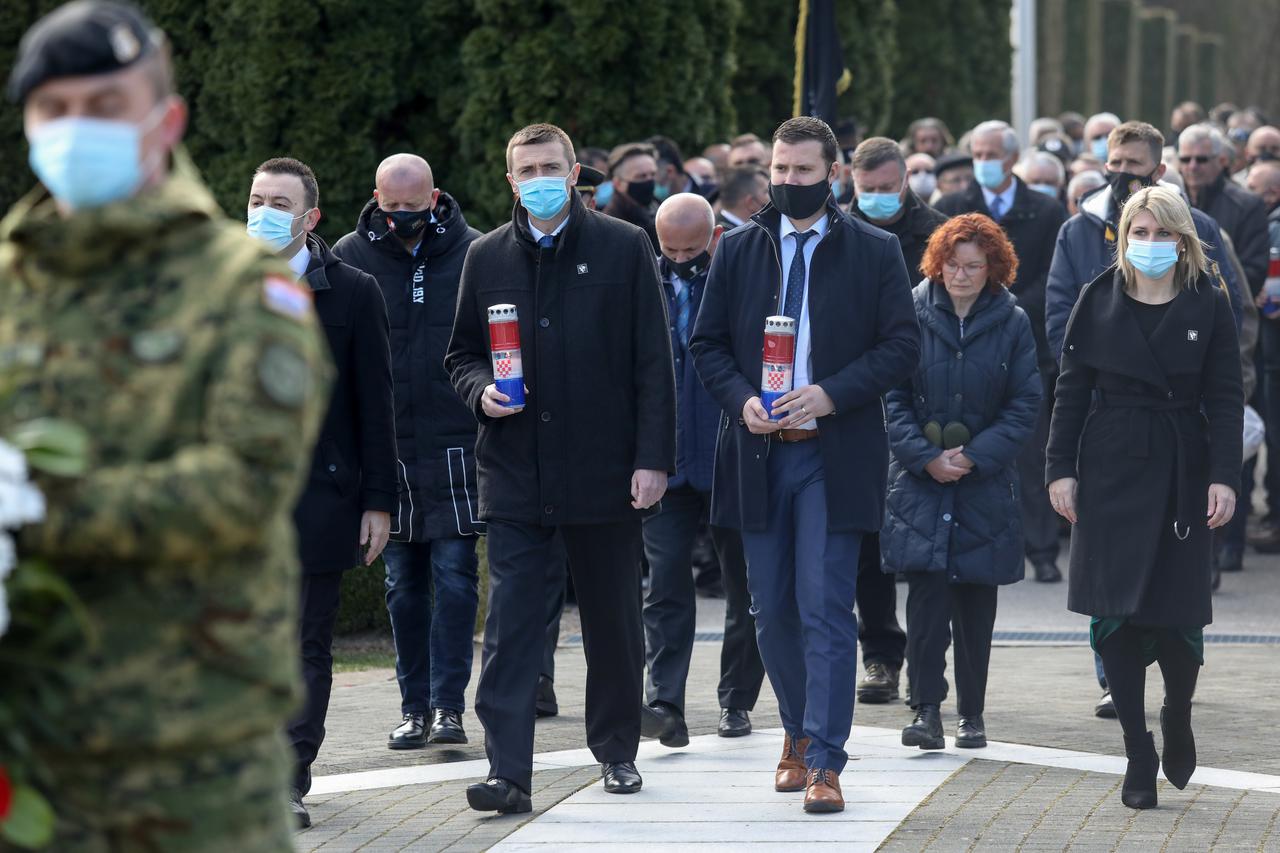 Vukovar: Ministar Banožić i Robert Hranj na obilježavanju Dana hrvatskih branitelja Vukovara