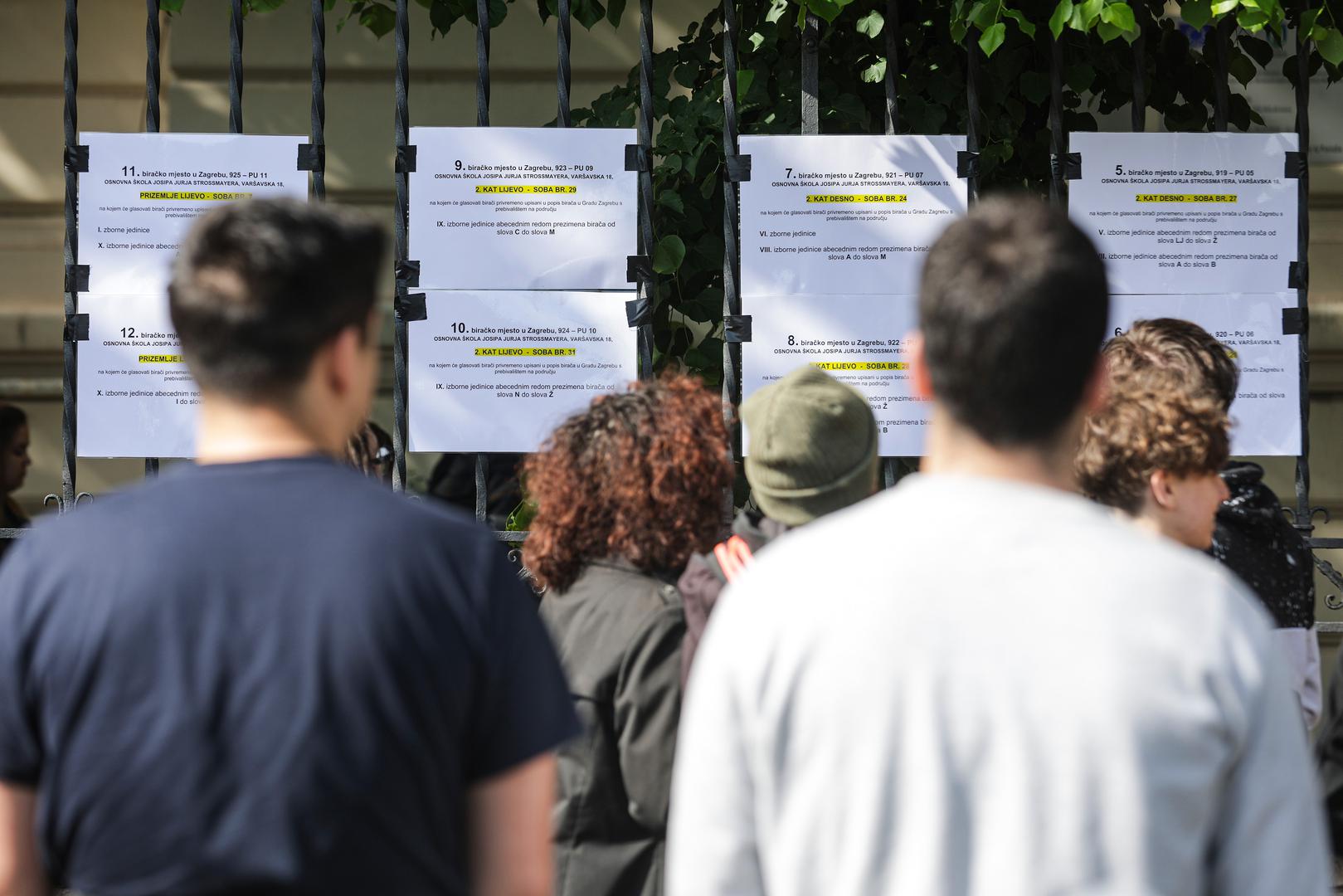 17.04.2024., Zagreb - Glasanje u Varsavskoj ulici stvorilo je velike redove.  Photo: Luka Stanzl/PIXSELL