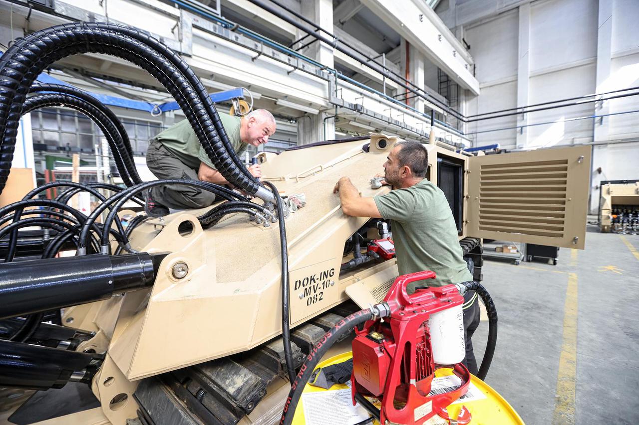 Zagreb: Tvrtka DOK-ING proizvodi strojeve za posebne namjene