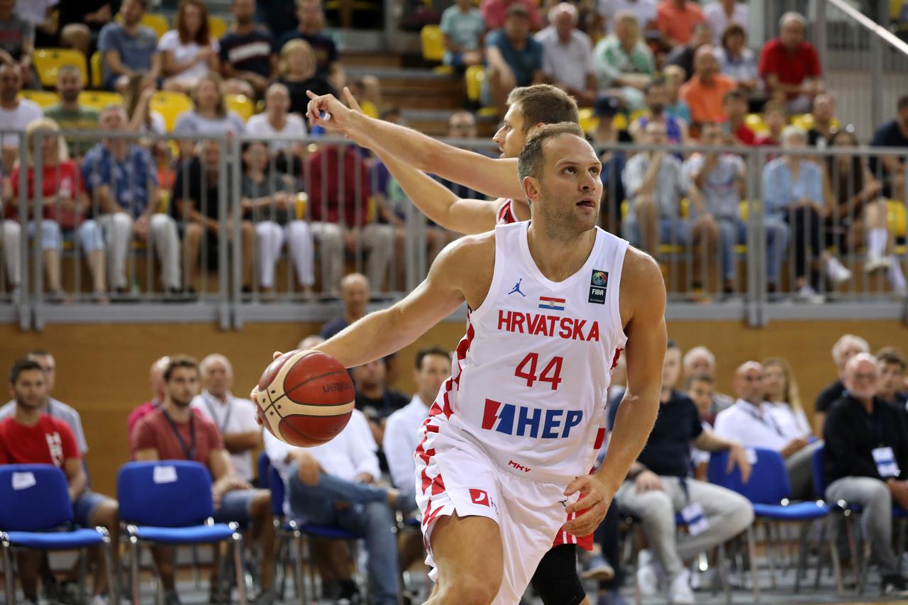 Opatija: Pretkvalifikacije za EuroBasket 2025., Hrvatska - Švicarska