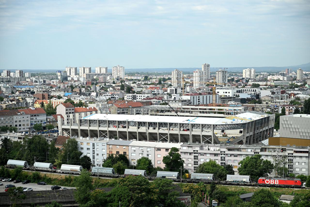 Zagreb: Stadion Kranjčevićevoj sve više liči na stadion iako su i dalje radovi na izgradnji