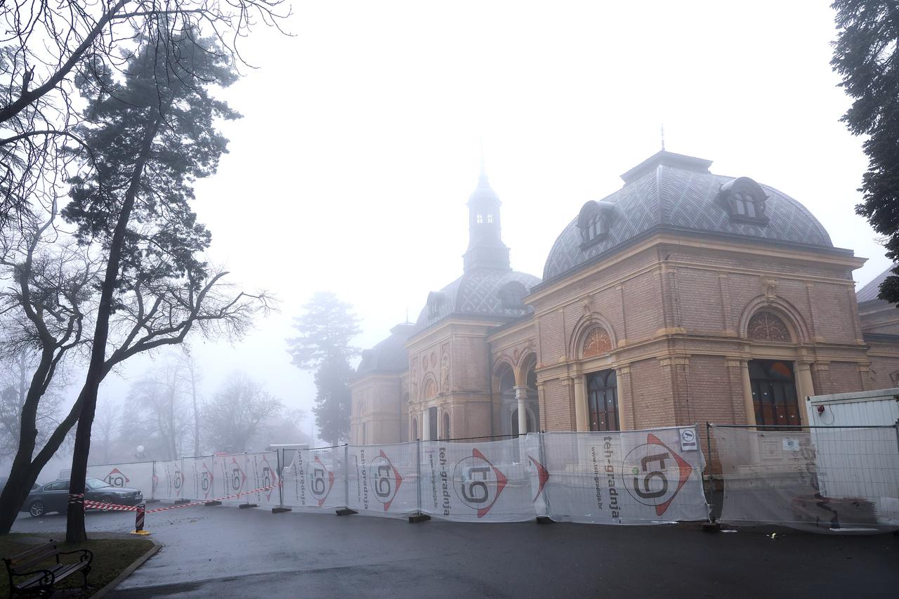 Zagreb: Mrtvačnica na Mirogoju trebala bi biti gotova sredinom godine, za arkade i crkvu Krista kralja potrebno desetljeće