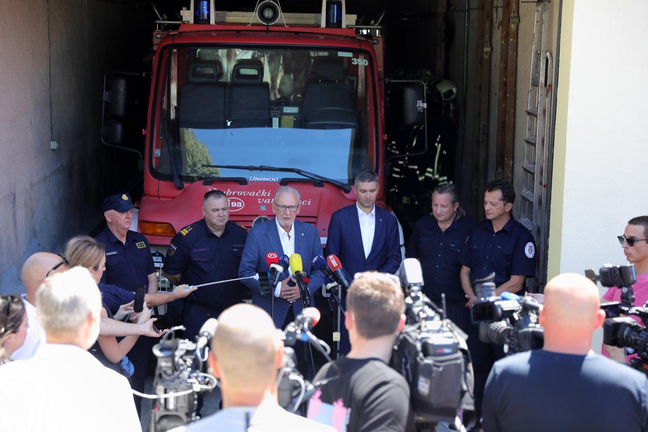 Božinović u Orašcu povodom stradavanja vatrogasca