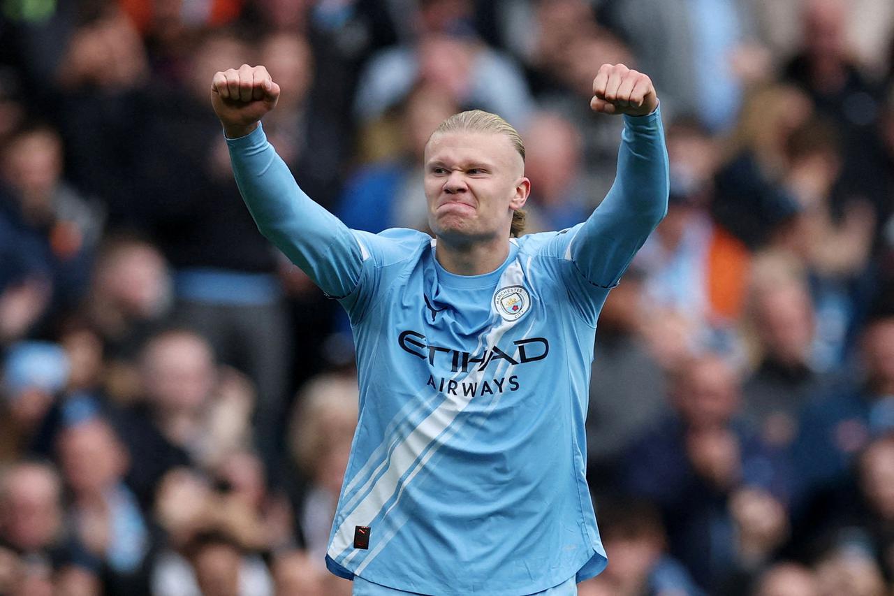 Premier League - Manchester City v Everton