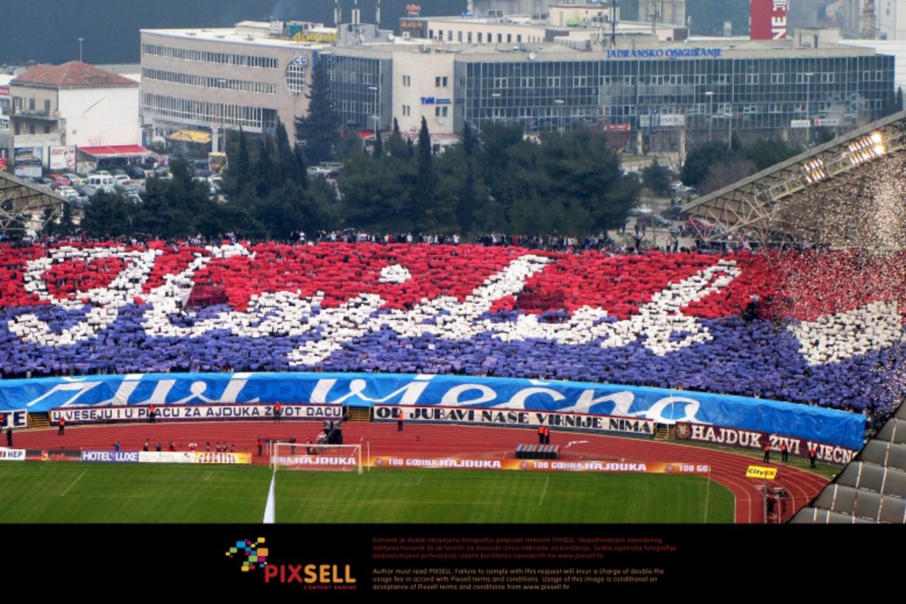 '13.02.2011., Split - Proslava 100 godina Hajduka na Poljudu. Prijateljska utakmica Hajduk-Slavia. Torcida je na pocetku utakmice napravila nezaboravni ambijent. Photo: Ivo Cagalj/PIXSELL'