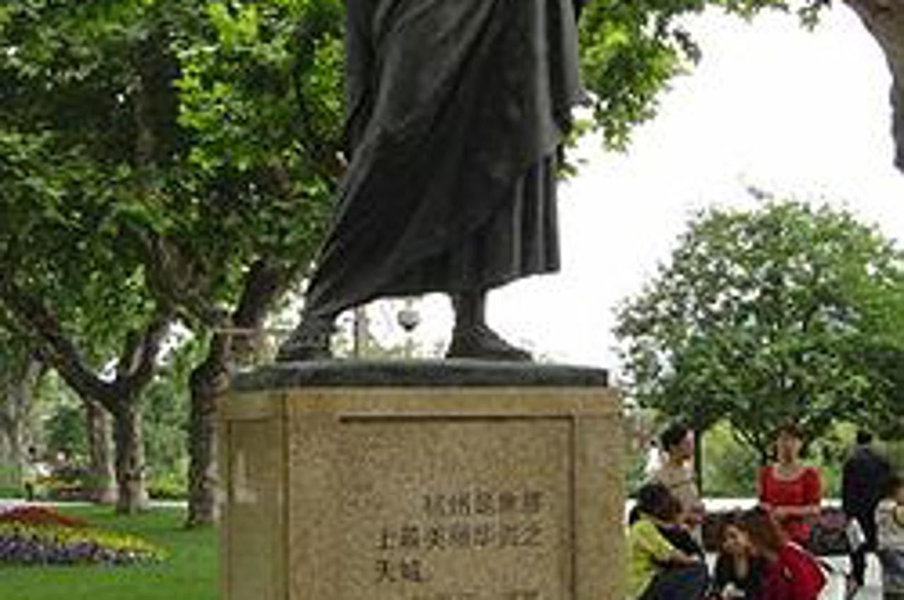 Kip Marcu Polu u Kini