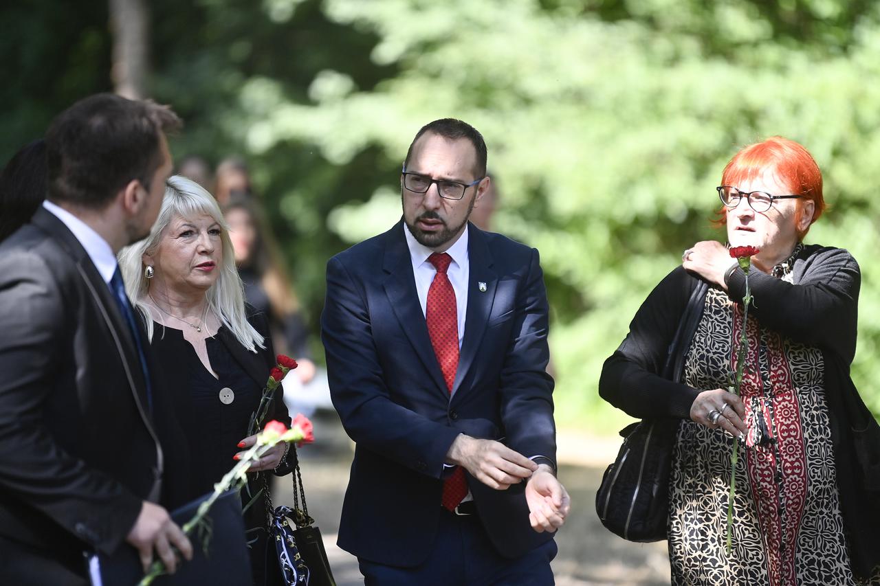 Sisak: Obilježavanje Dana antifašističke borbe u spomen-parku Brezovica