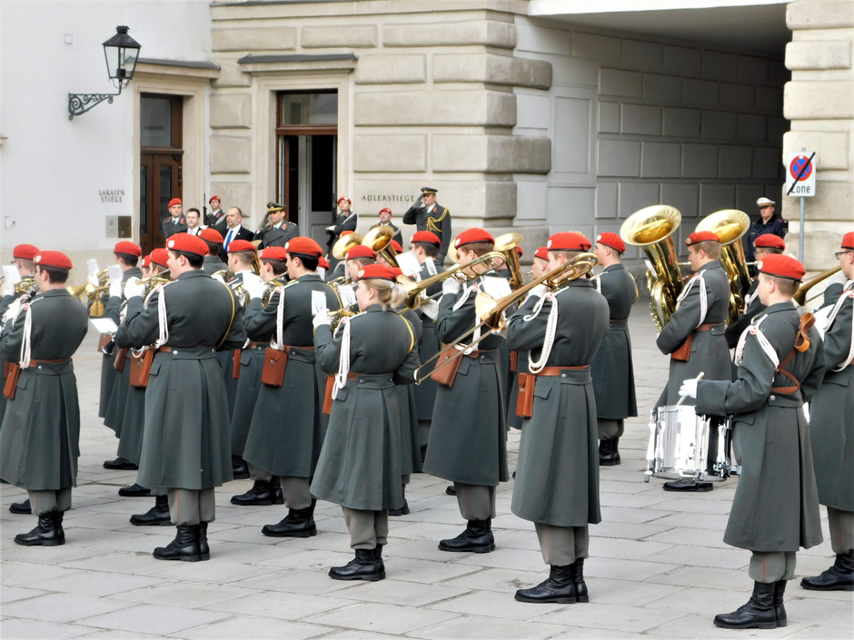 Vojna ceremonija ispred bečkog Hoburga