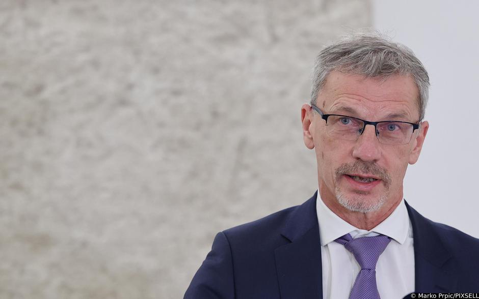 Zagreb: Vujčić i Švaljek dali izjave nakon sjednice Odbora za financije i državni proračun