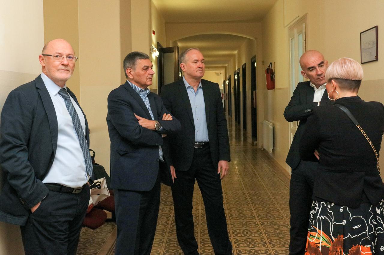 Ponovno suđenje Šišljagiću i Marolinu