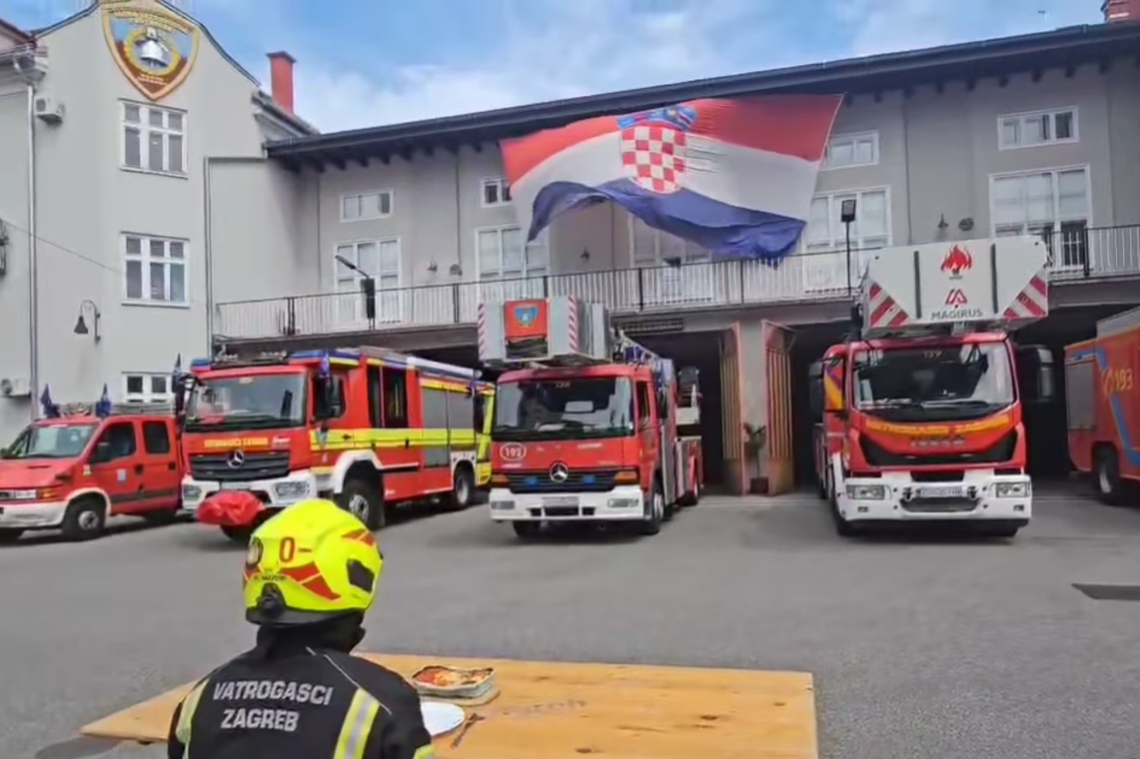 Grupa Vatra u Javnoj vatrogasnoj postrojbi Grada Zagreba