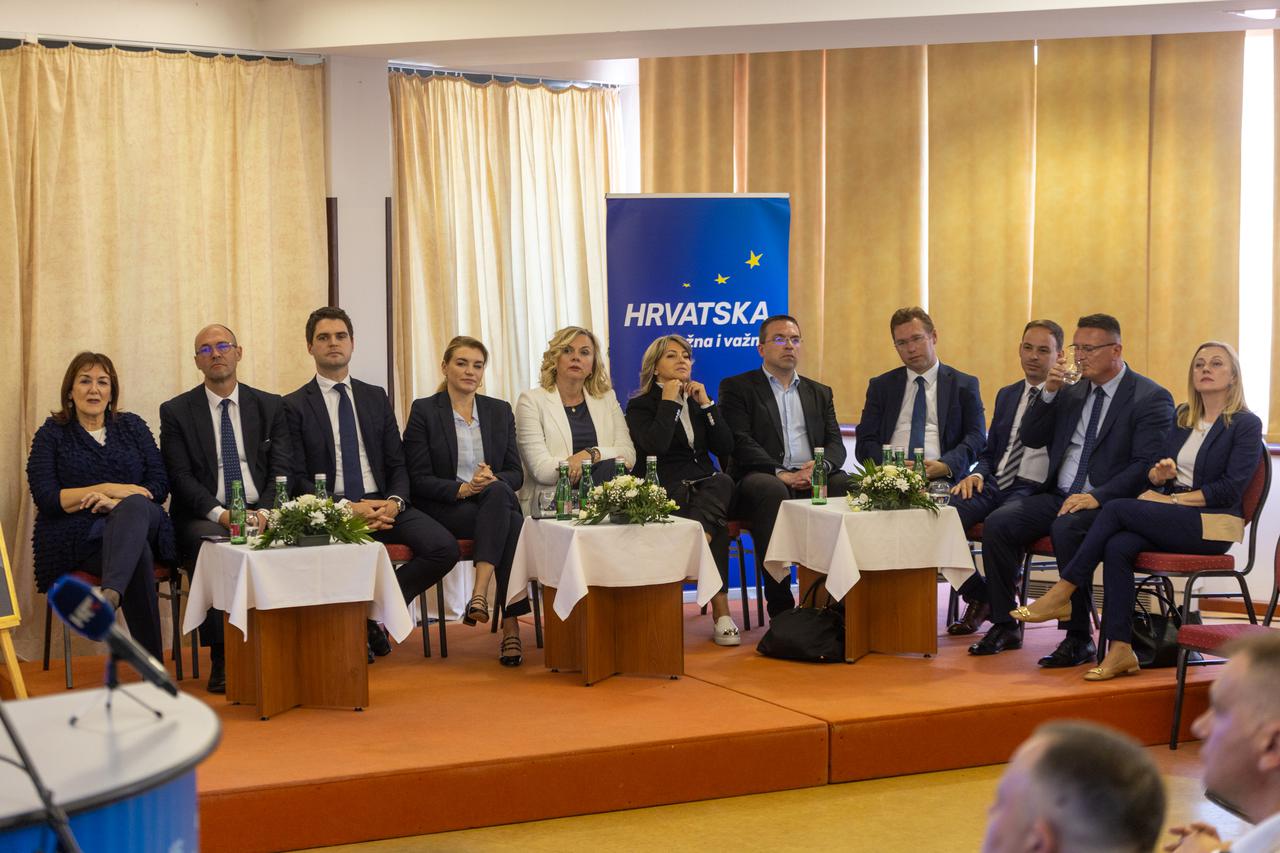 Vukovar: Predstavljanje HDZ-ovih kandidata za europske izbore
