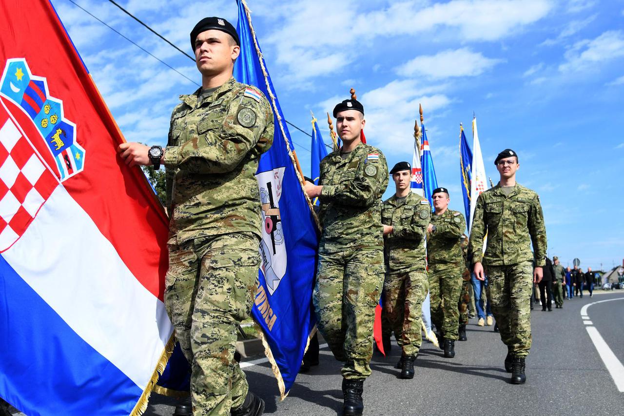 Svečano obilježena 33. obljetnica preuzimanja Vojarne u Koprivnici i Dan koprivničkih branitelja