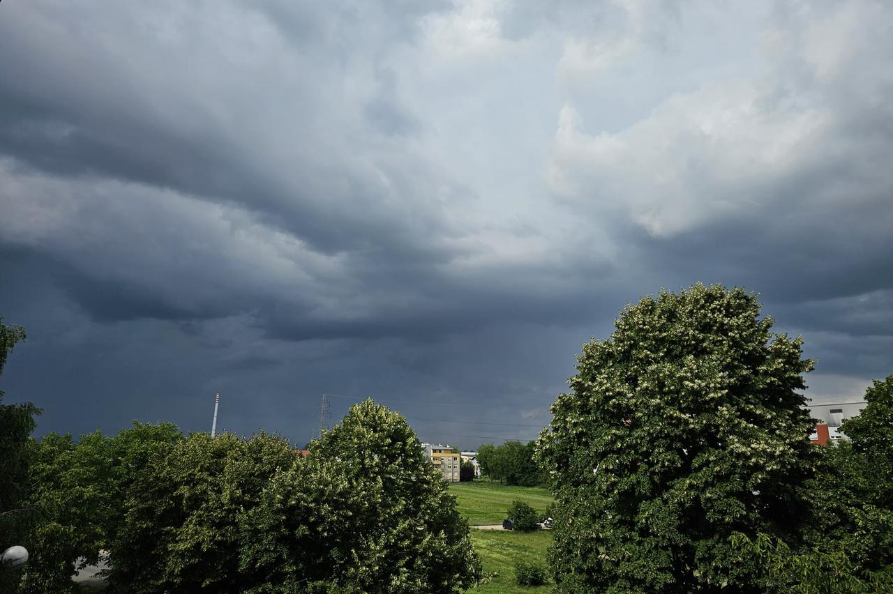 Nevrijeme se približava i Zagrebu