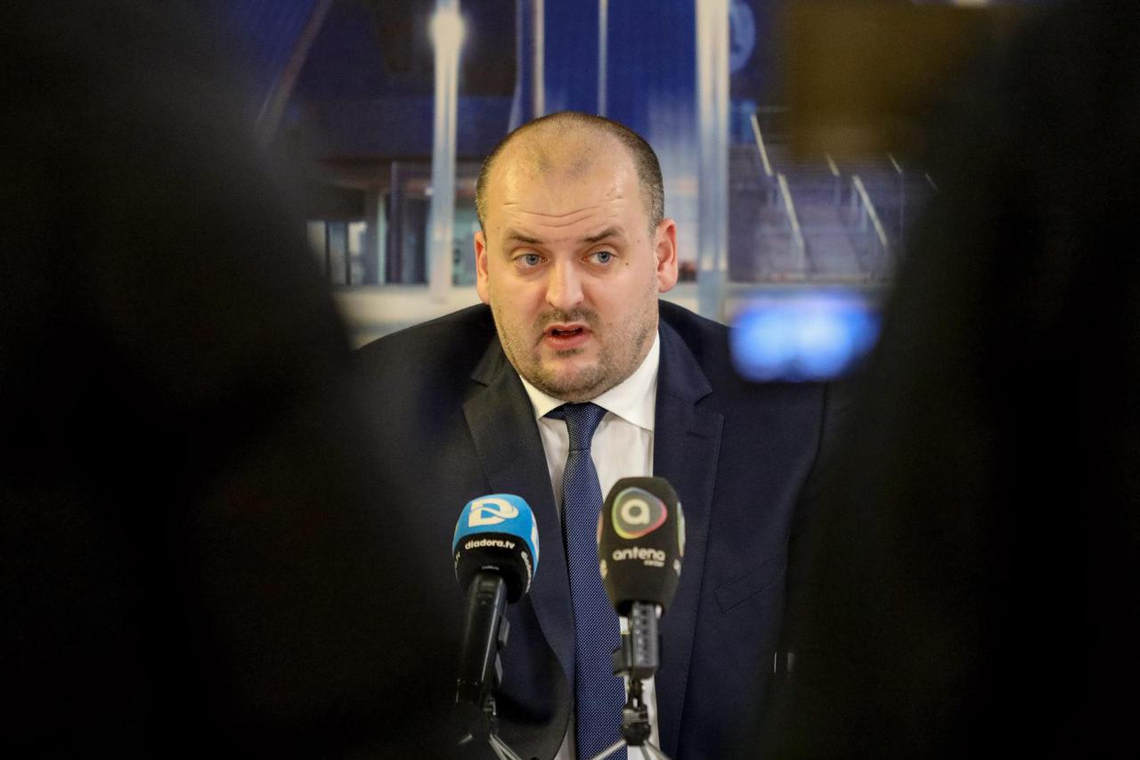 Grad Zadar potpisao ugovor s Hrvatskim odbojkaškim savezom 