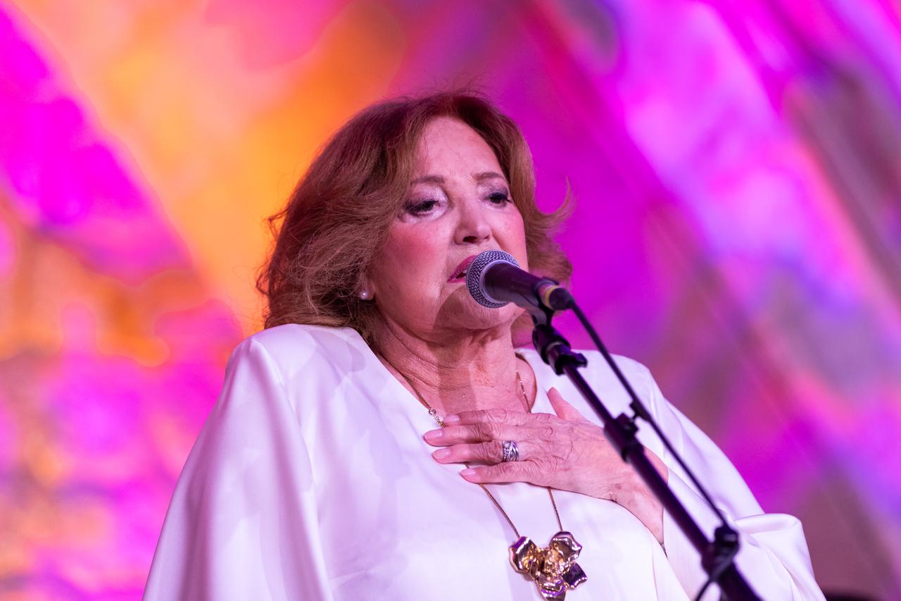 Prvi dubrovački oproštajni koncert Tereze Kesovije
