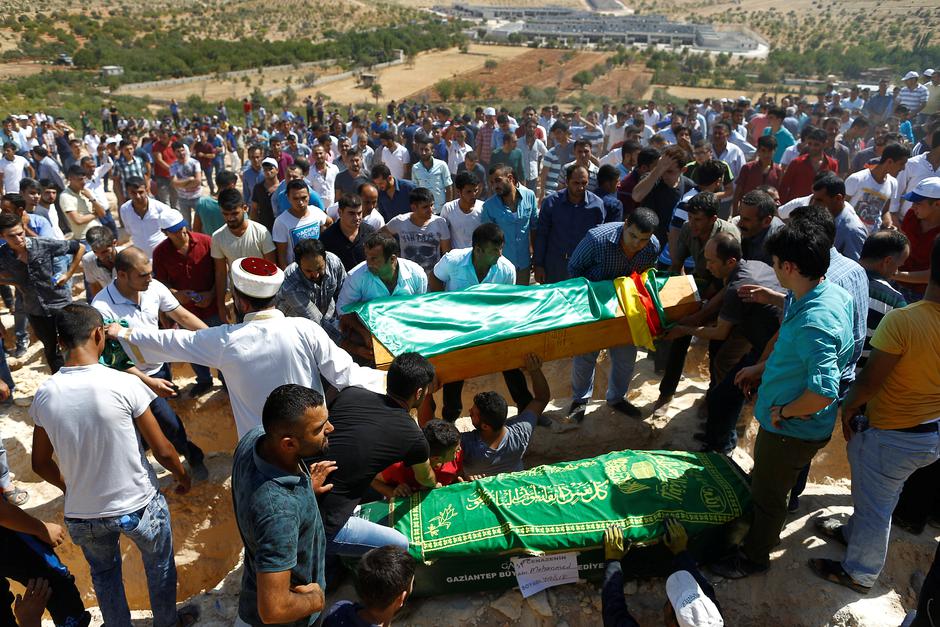 turska, grobovi, lijesovi, napad