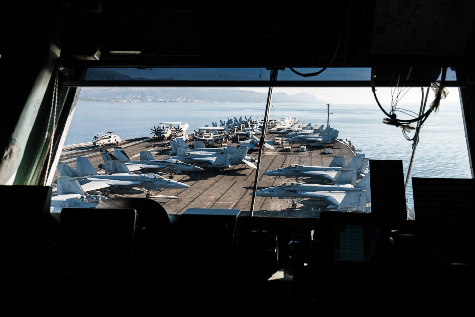 07.11.2022., Split - Obilazak americkog nosaca zrakoplova USS George W. Bush. Photo: Miroslav Lelas/PIXSELL Photo: Miroslav Lelas/PIXSELL