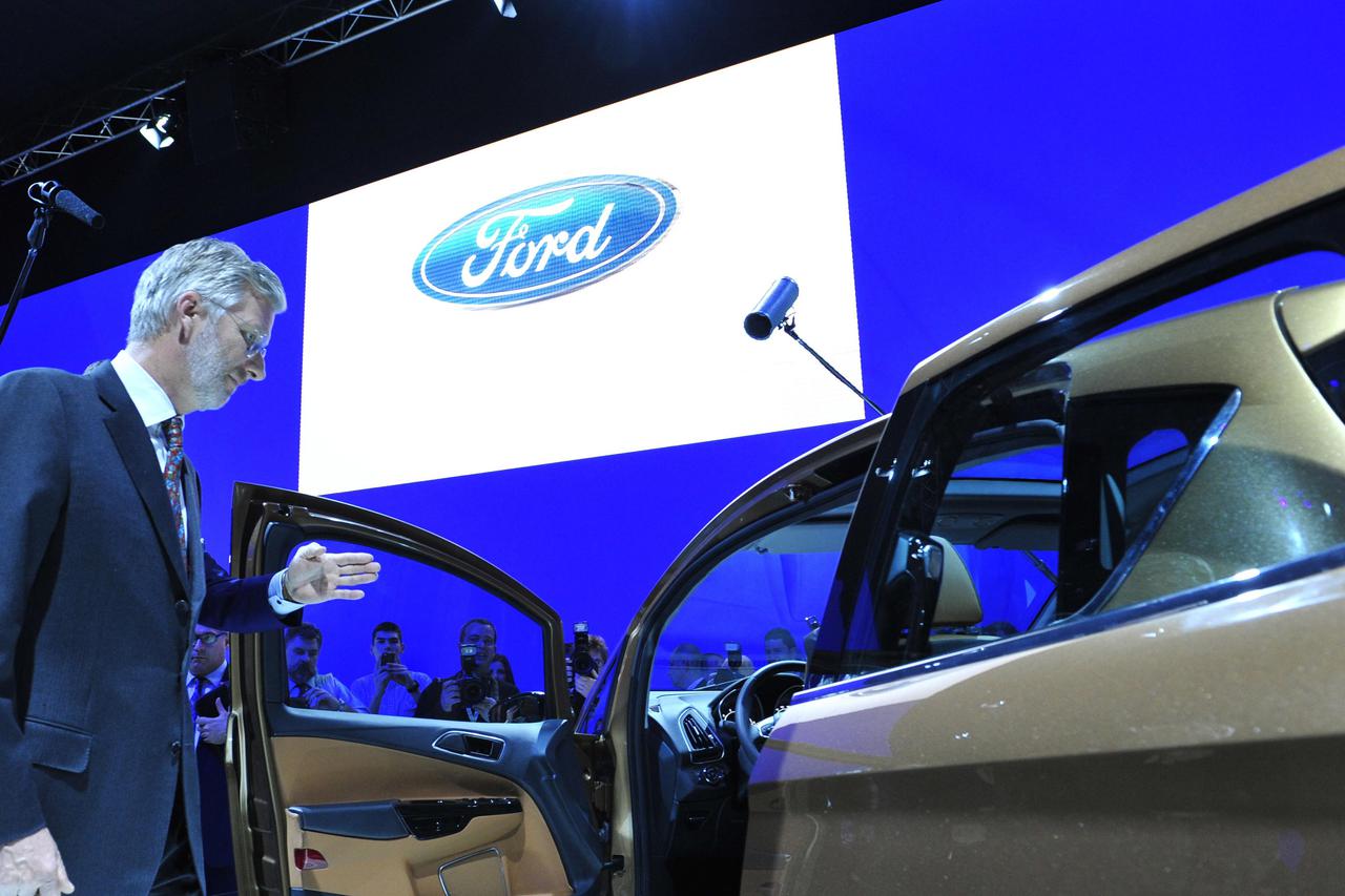 Ford automobili