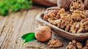Nutritionist reveals: A handful of this food daily can help lower bad cholesterol