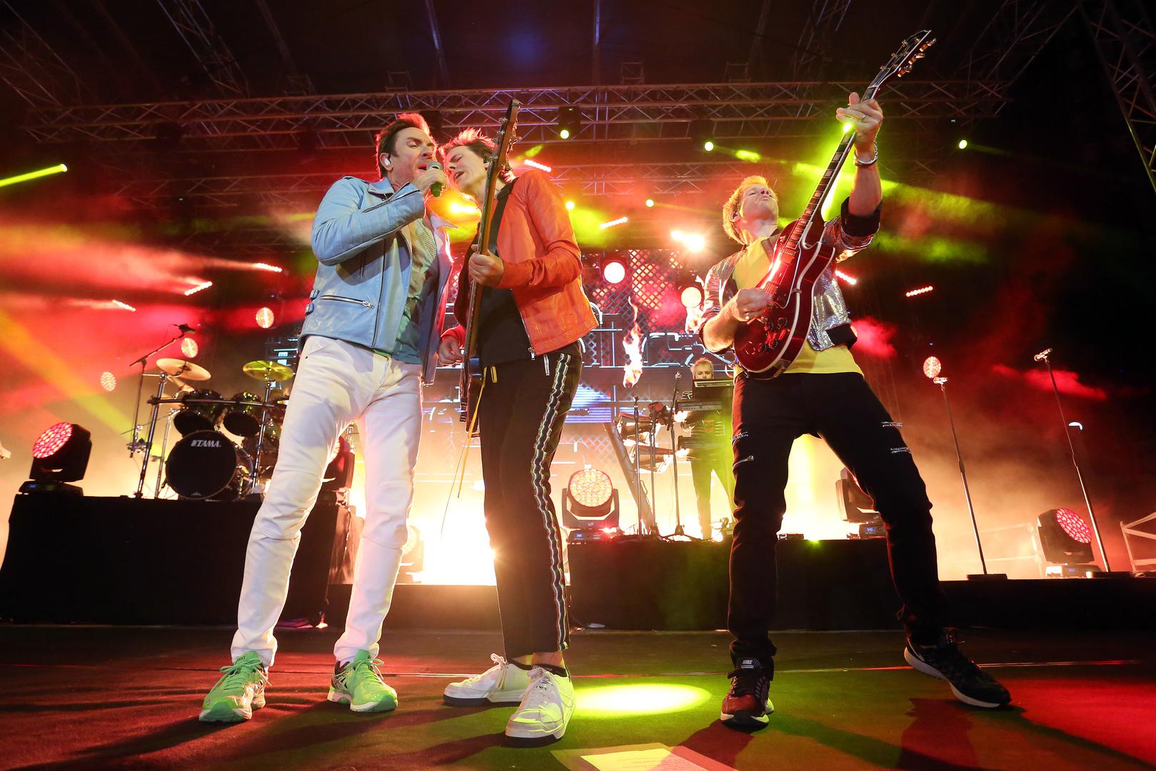  Duran Duran, bend koji je obilježio glazbenu scenu osamdesetih godina, predstavio je sinoć na Šalati svoj  14. album - "Paper Gods".