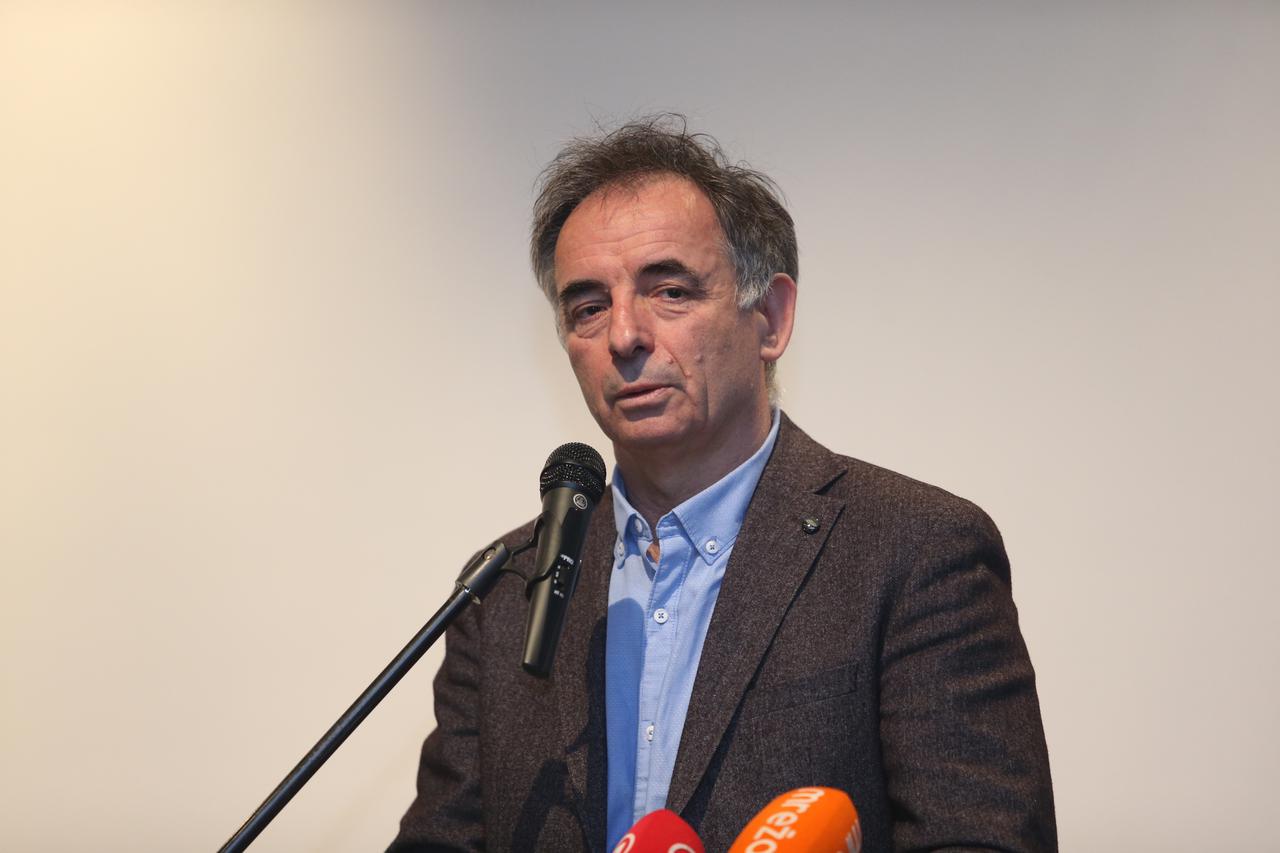 Milorad Pupovac