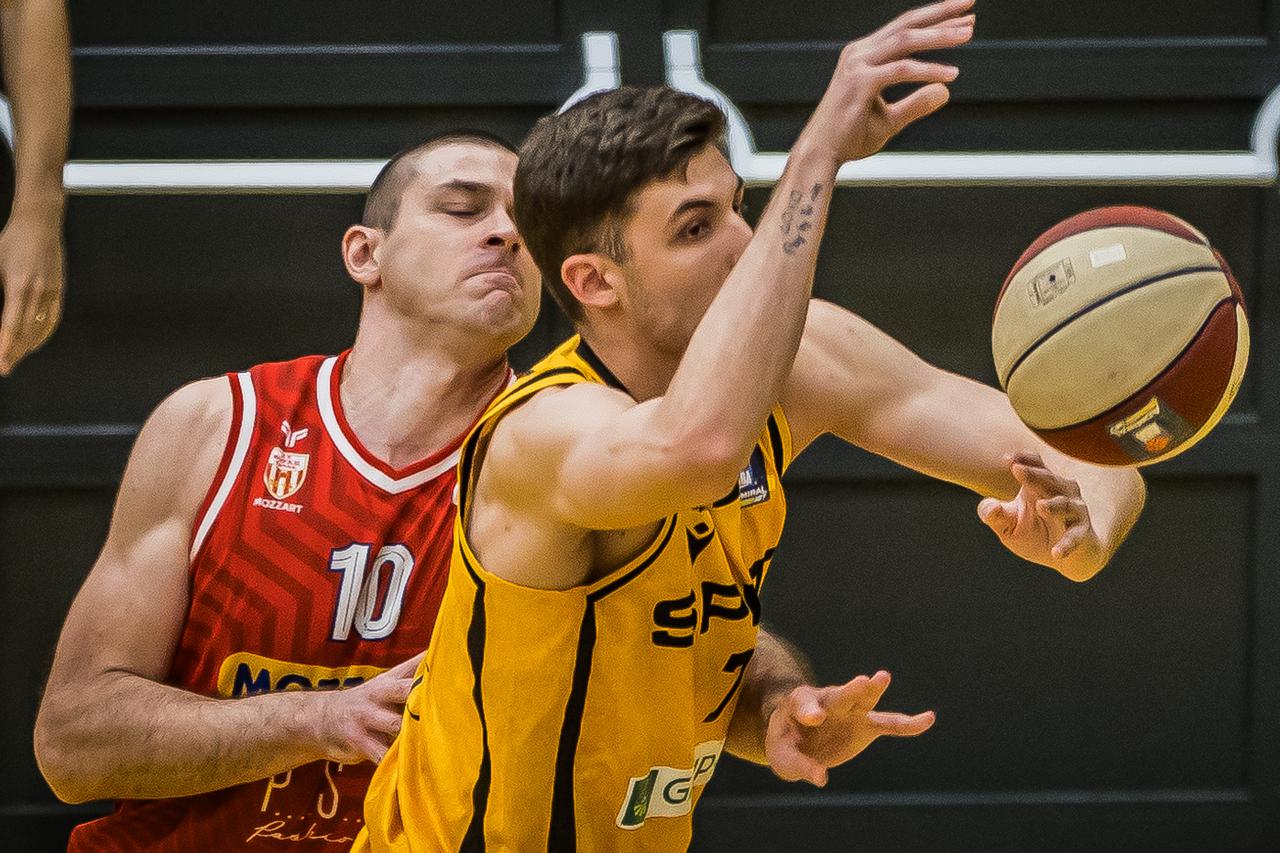 Split: Utakmica 21. kola košarkaške ABA lige Split - Borac