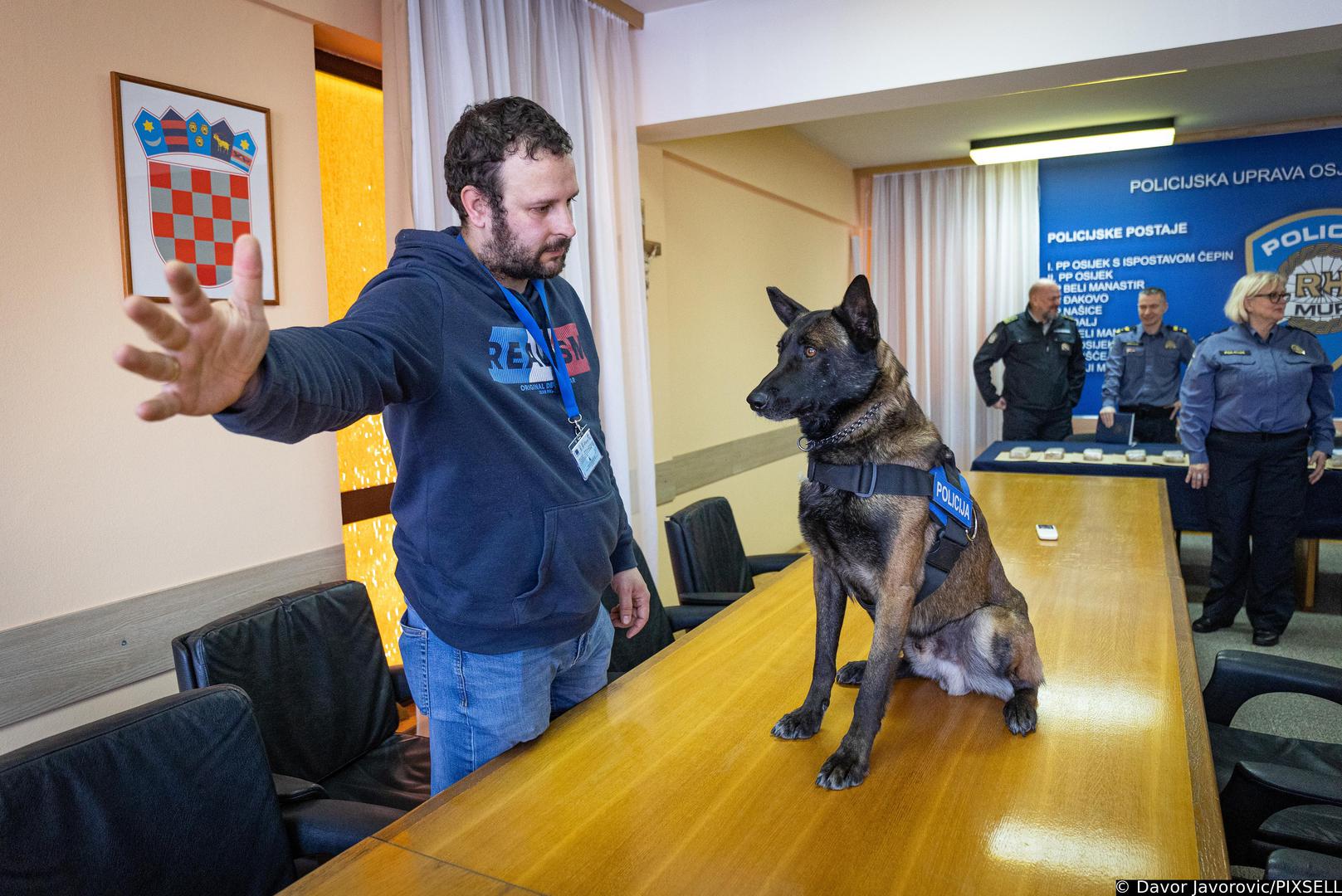 22.02.2023. Osijek - U Policijskoj Upravi osjecko-baranjskoj odrzala se konferencija za medije povodom pronalaska oko 11 kilograma heroina na granicnom prijelazu Batina. Photo: Davor Javorovic/PIXSELL