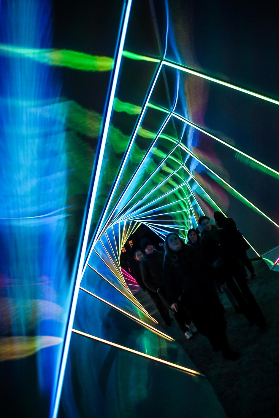 Festival svjetla Zagreb - Instalacija Twisted na Opatovini