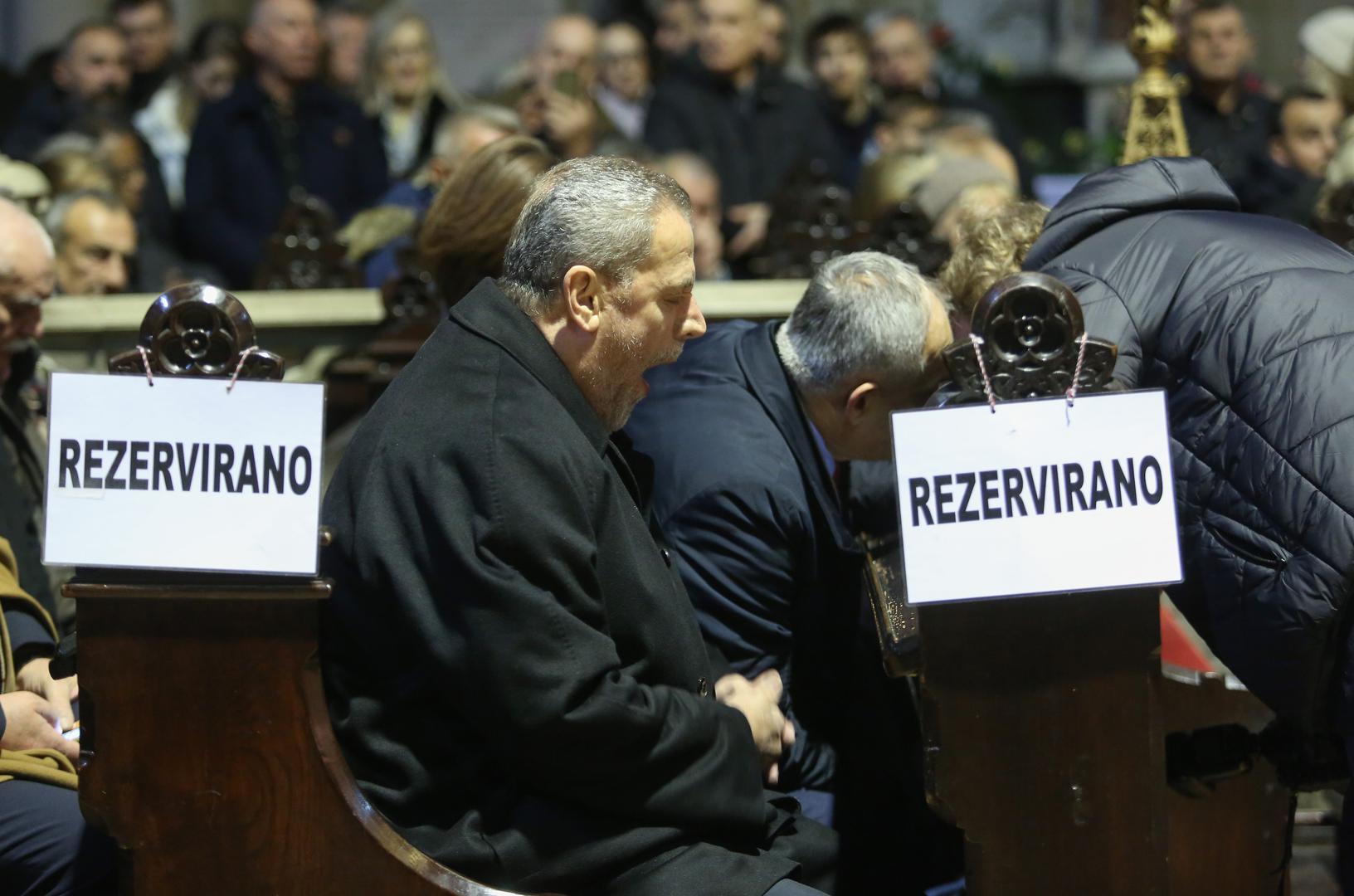Stigli su Gordan Jandroković, Željko Reiner, premijer Andrej Plenković i zagrebački gradonačelnik Milan Bandić.