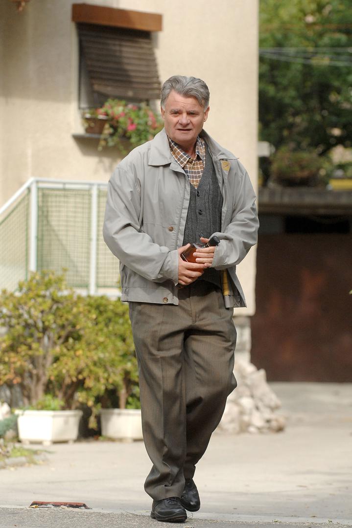 17,10..2009.,Zagreb - Nastavak snimanja serije "Odmori se zasluzio si" u kojoj u obitelji Kosmicki glume Igor Mesin,Vera Zima i Ivo GregurevicrPhoto: Boris Scitar/Vecernji list