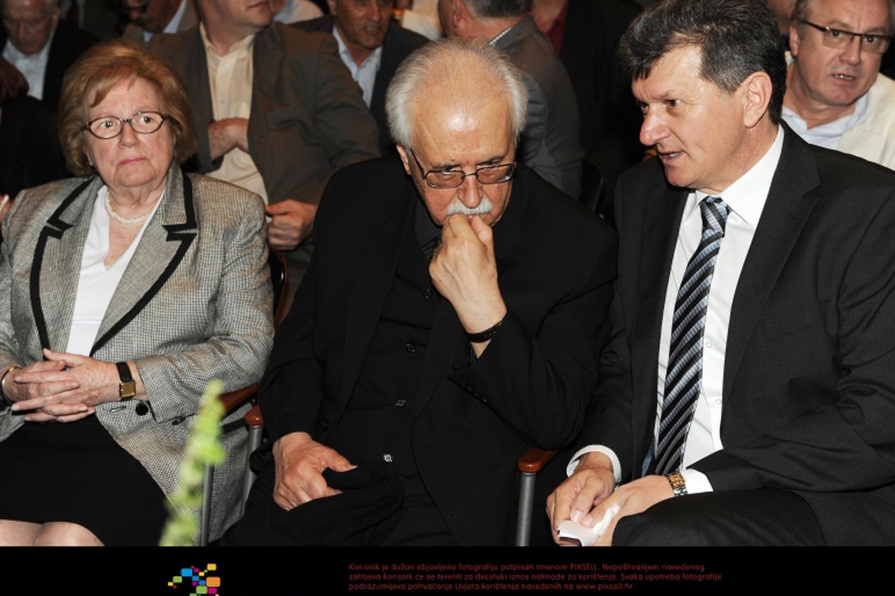 '05.05.2012.,  Zagreb - Milan Kujundzic i Drago Prgomet kandidati za predsjednika i potpredsjednika HDZ-a u Maloj dvorani Vatroslava Lisinskog predstavili su svoje programe za skore izbore- Ankica Tud