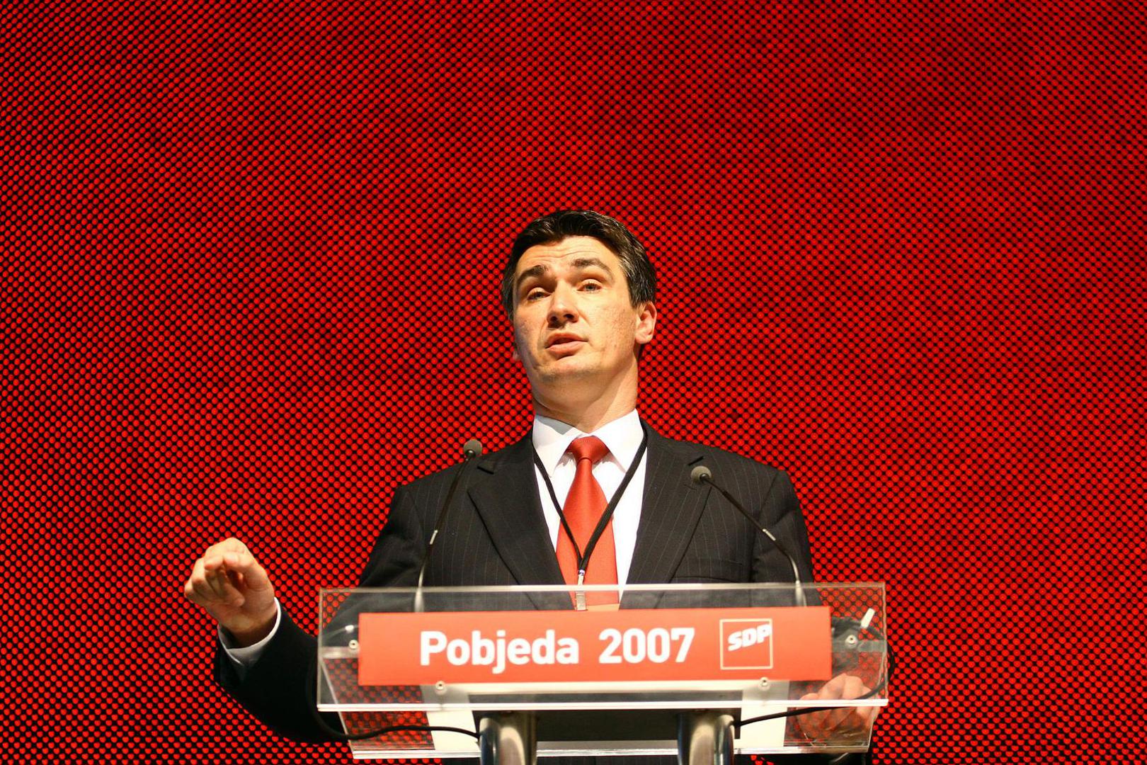 Nakon smrti Ivice Račana, Milanović 2007. postaje predsjednik SDP-a