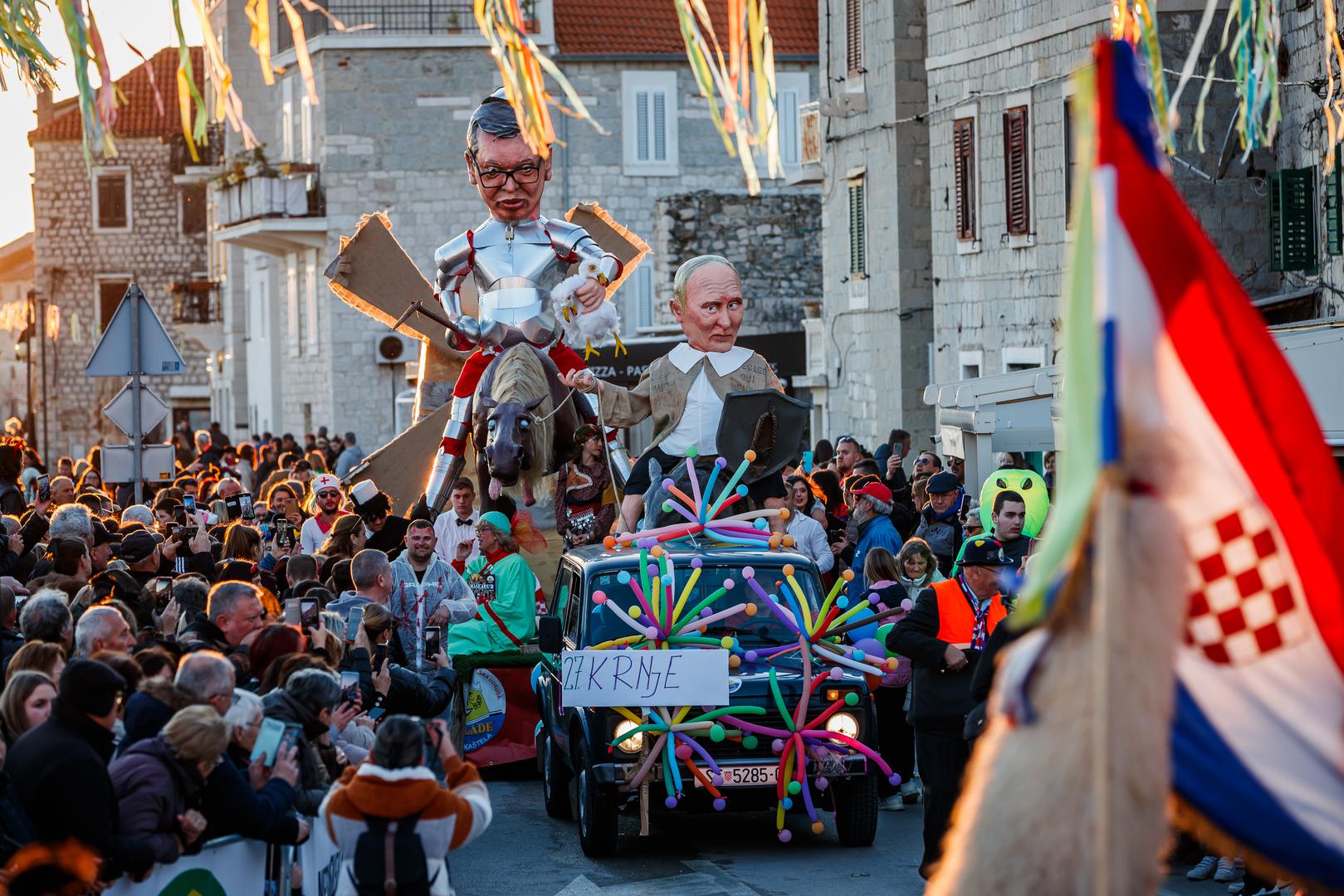 13.02.2024., Kastel Stari - Na pokladni utorak Krnjevalska Udruga 'Poklade' odrzala je 211. Krnjeval u kojem su krnjo bili Aleksandar Vucic i Vladimir Putin. Photo: Zvonimir Barisin/PIXSELL