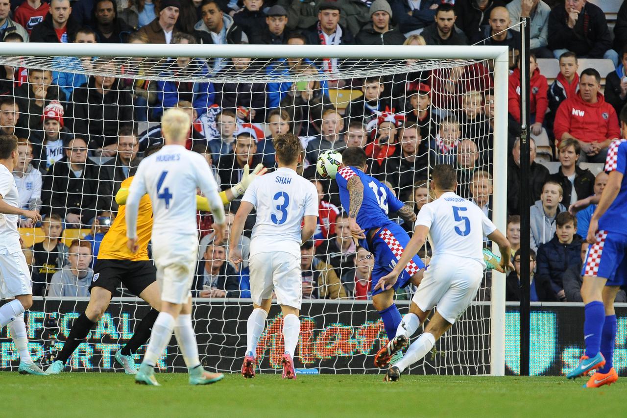 Soccer - UEFA Euro Under 21 2015 - Qualifying - Play-Off - England v Croatia - MolineuxCroatia U21's Marko Livaja heads the opening goal of the game against England U21's.Nigel French Photo: Press Association/PIXSELL