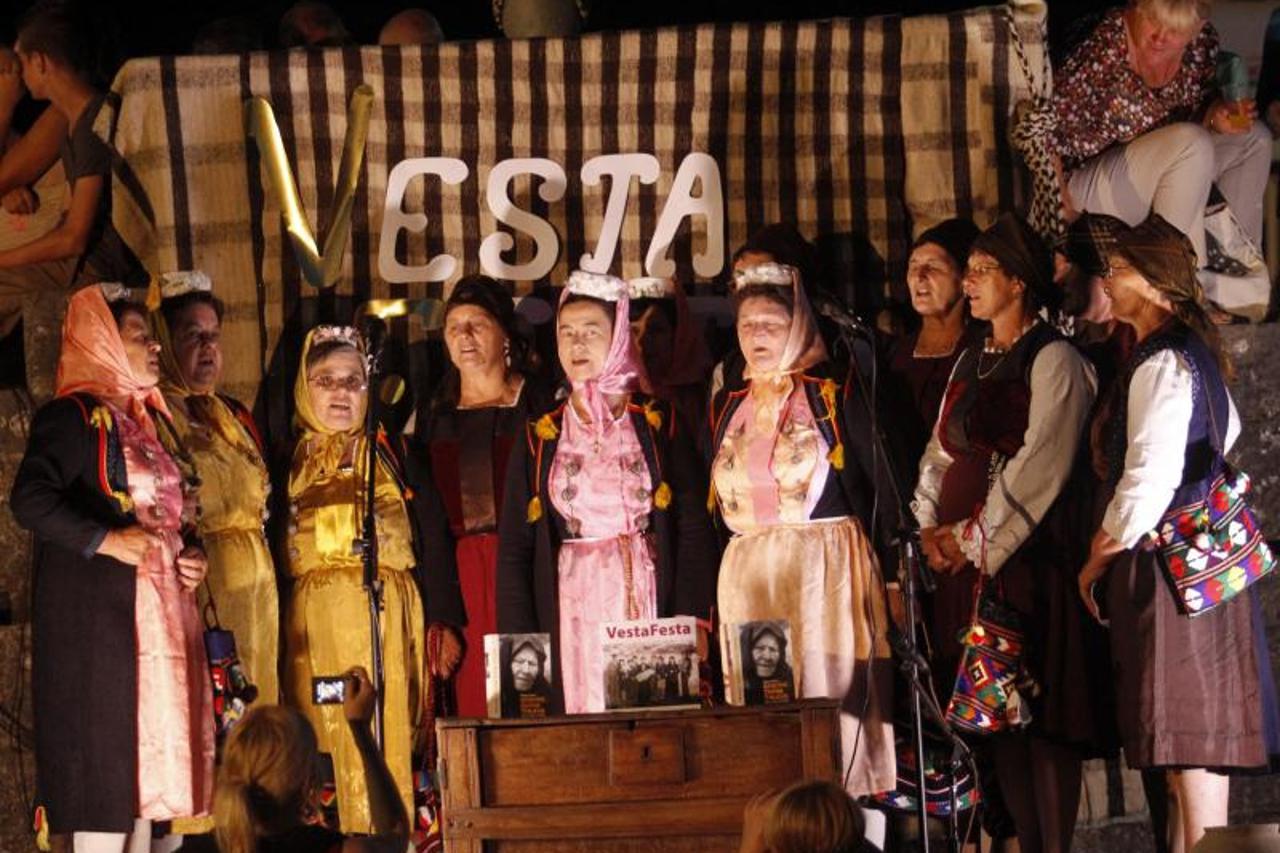 vesta festa