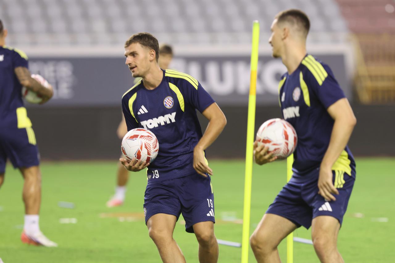 Split: Nogometaši Hajduka odradili trening uoči Rakowa