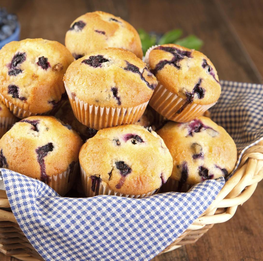 Muffini i tortilje napravljeni s propilparabenom su dio ovog popisa.

