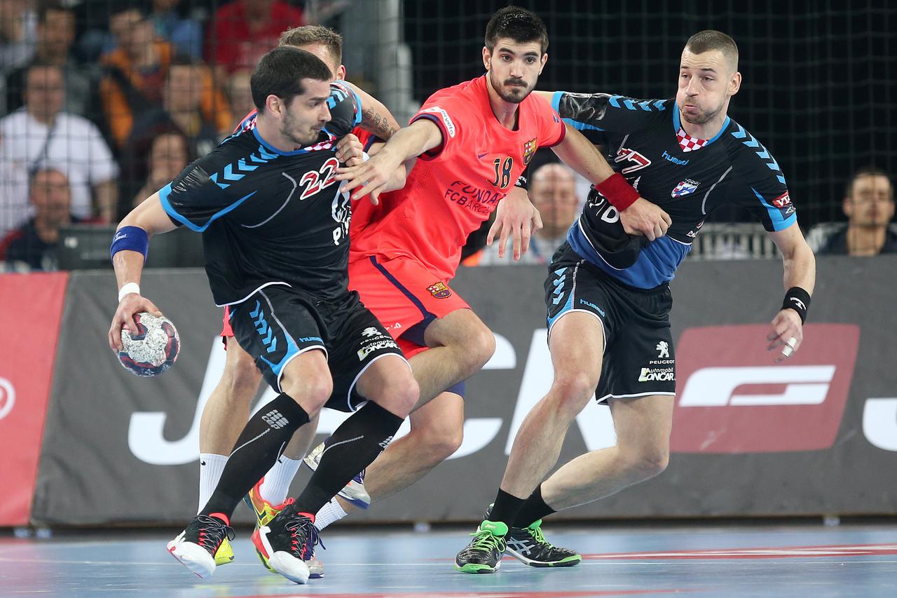 09.04.2015.,  Arena Zagreb, Zagreb - Velux EHF Liga prvaka, cetvrtina finala, PPD Zagreb - FC Barcelona. Josip Valcic, Eduardo Gurbindo Martinez, Antonijo Kovacevic. Photo: Igor Kralj/PIXSELL