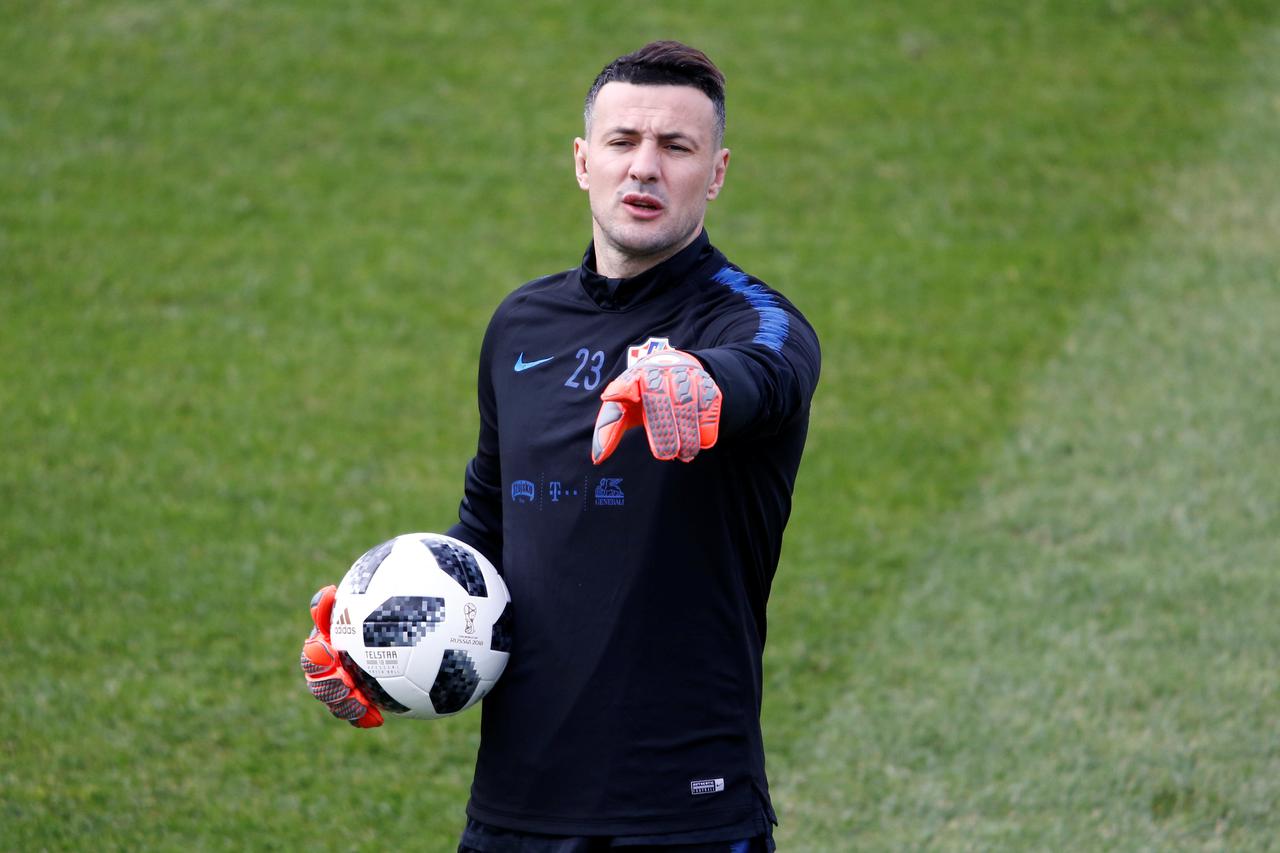 Danijel Subašić i Igor Akinfejev