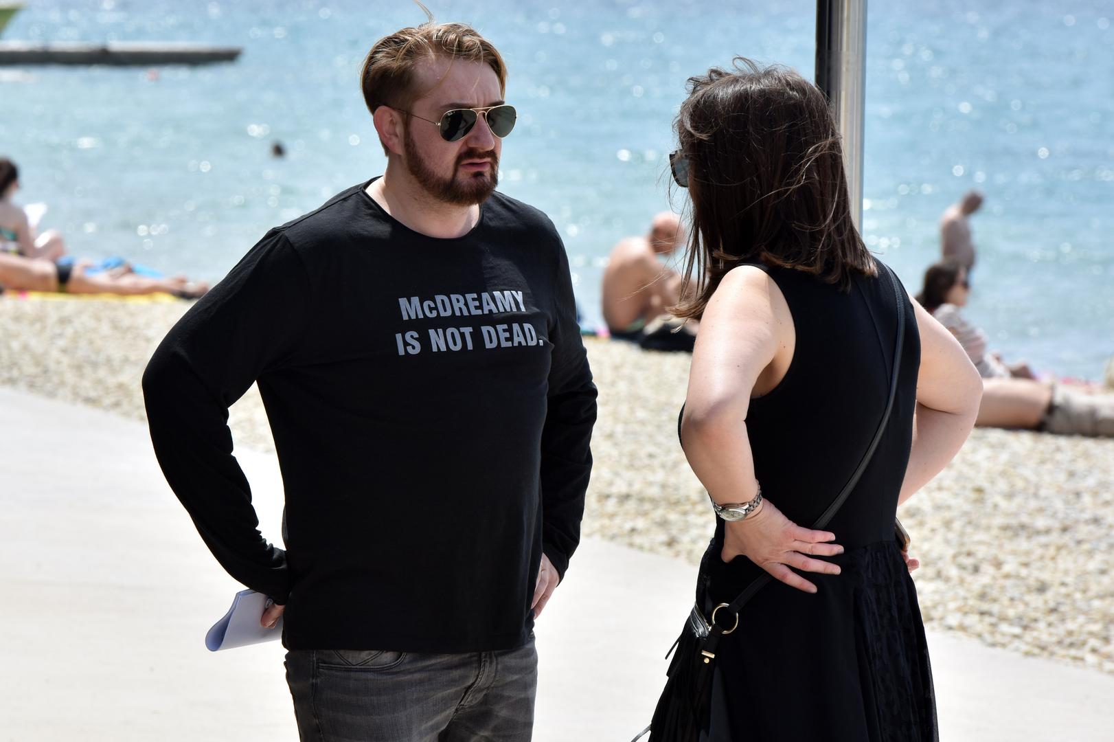 Voditelj Dalibor Petko shvatio je da je vrag odnio šalu kad je vaga pokazala 102 kilograma i odlučio je poduzeti nešto. 