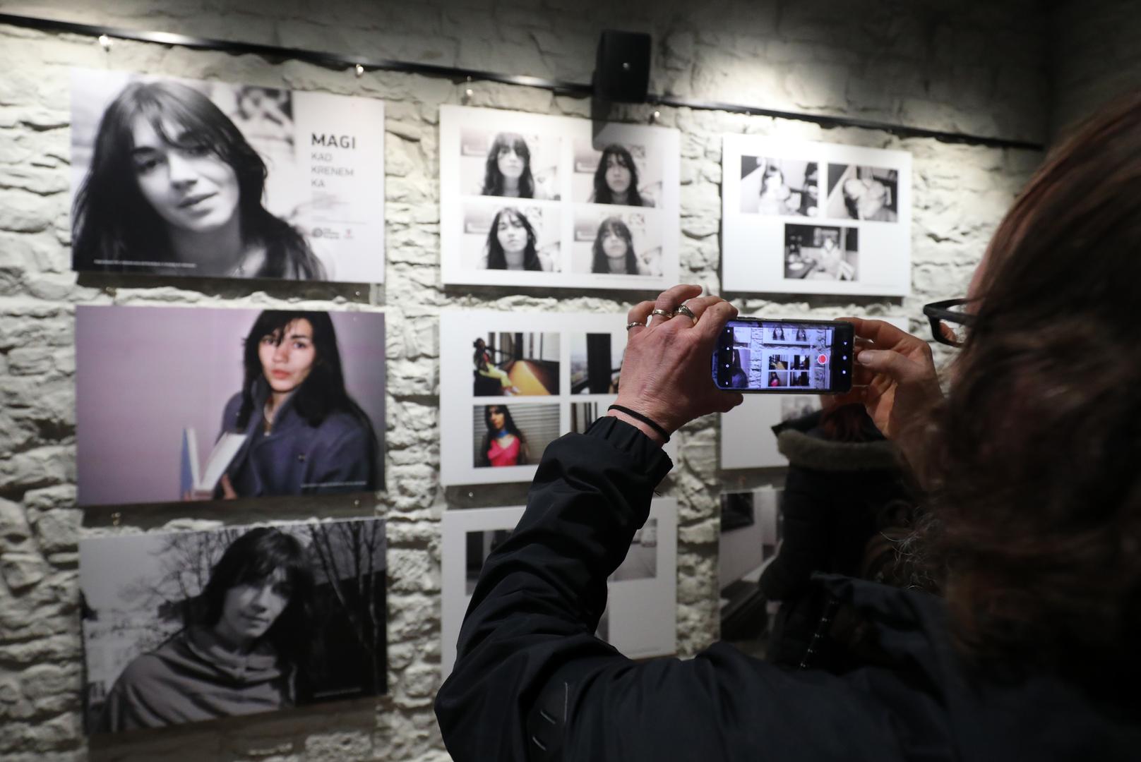 Bila je talentirana klavijaturistica i skladateljica koja je aktivno sudjelovala u stvaranju jedinstvenih EKV hitova koji su, zbog svoje visoke umjetničke vrijednosti, danas možda popularniji nego što su bile tada